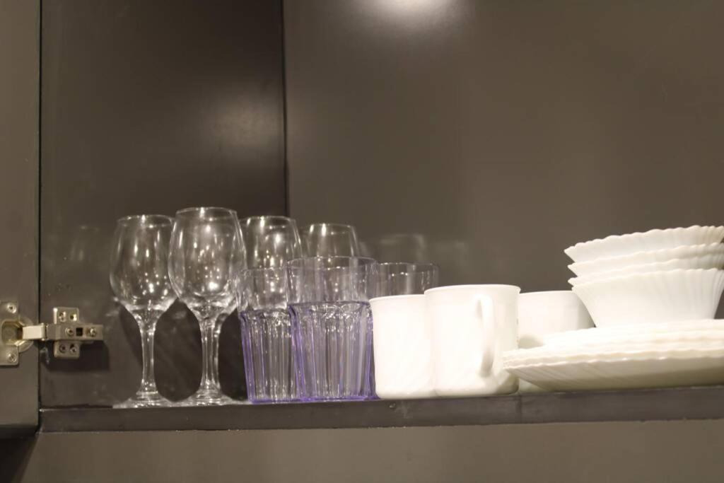 A2J Luxury Bgc Balcony Suite Near Sm Aura Taguig Manila Esterno foto